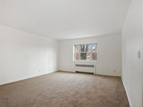 6 DeHaven Drive 1E, Yonkers NY 10703