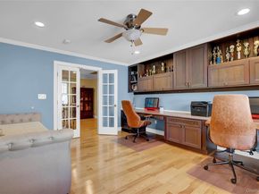 4 Middle Lane, Jericho NY 11753