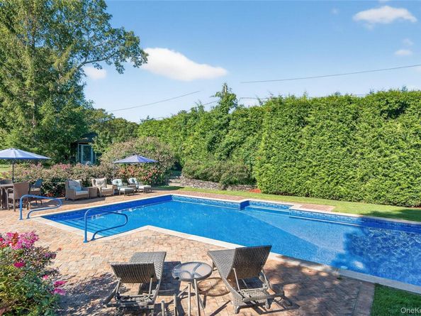 15 Bonnie Drive, Northport NY 11768