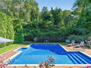15 Bonnie Drive, Northport NY 11768