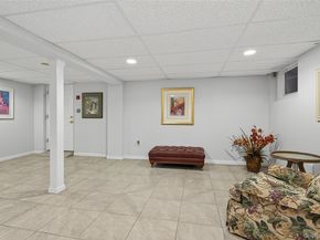 15 Bonnie Drive, Northport NY 11768