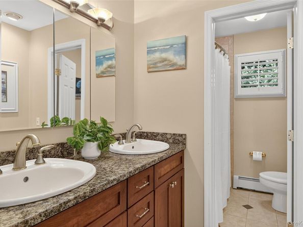 15 Bonnie Drive, Northport NY 11768