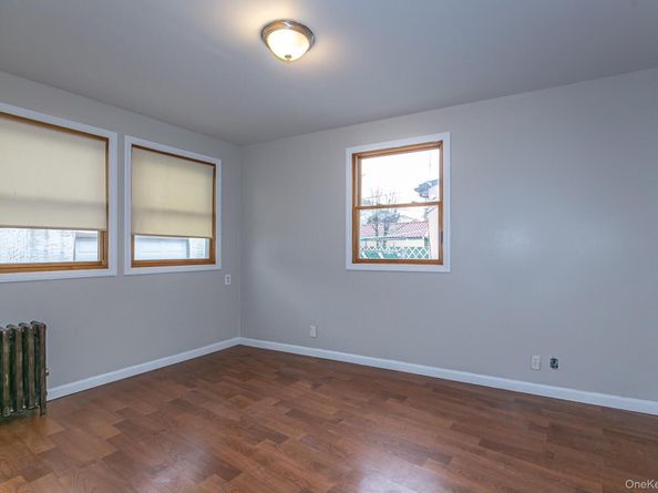 4620 190th Street, Flushing NY 11358