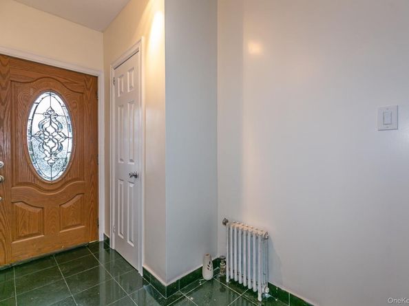 4620 190th Street, Flushing NY 11358