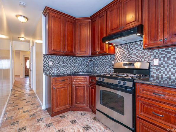 4620 190th Street, Flushing NY 11358