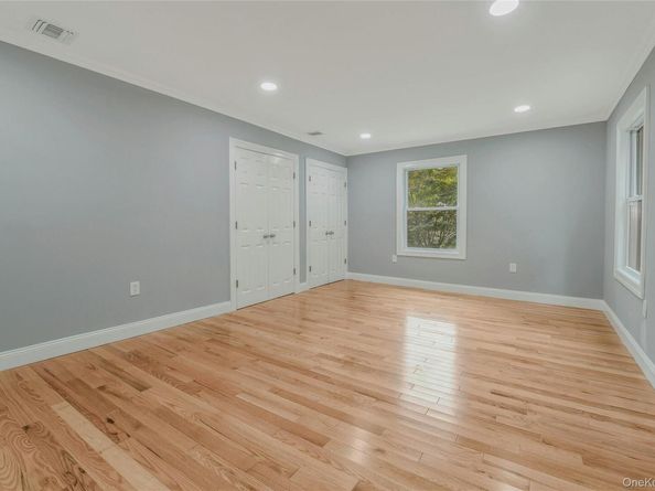 9 Moscato Street, Huntington NY 11743
