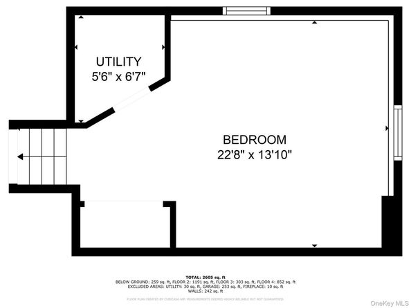 98 Fifty Acre Road S, Smithtown NY 11787