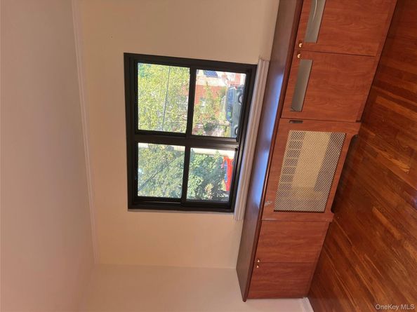 203-07 35th Avenue B, Bayside NY 11361