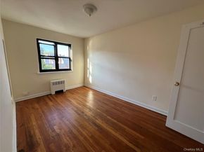 203-07 35th Avenue B, Bayside NY 11361