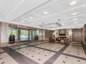 1020 Warburton Avenue 8F, Yonkers NY 10701