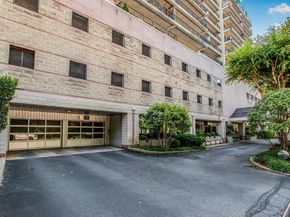 1020 Warburton Avenue 8F, Yonkers NY 10701