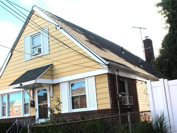 8968 Springfield Boulevard, Jamaica NY 11427