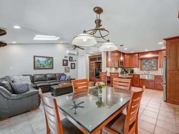 1 Deepdale Drive, Commack NY 11725