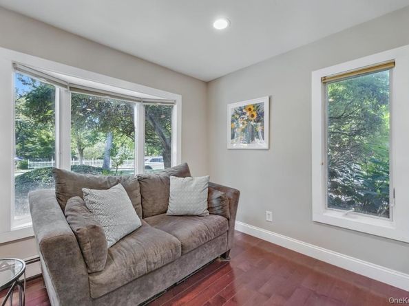 1 Deepdale Drive, Commack NY 11725