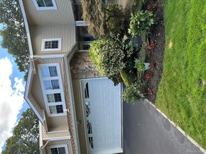 185 Colony Drive N, Holbrook NY 11741
