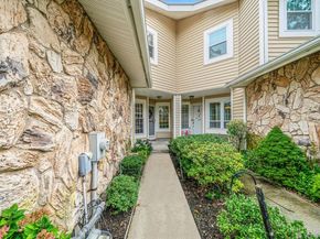 185 Colony Drive N, Holbrook NY 11741