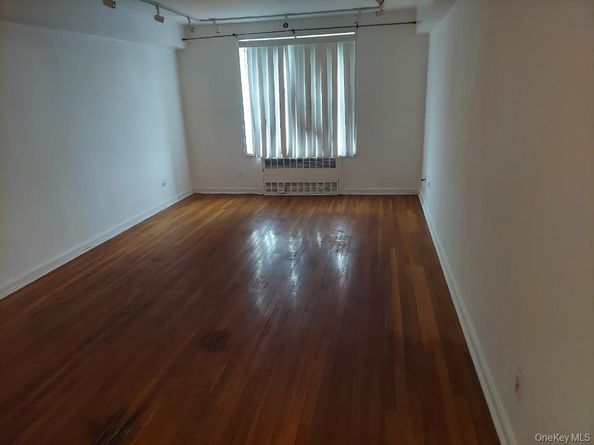 3203 Nostrand Avenue 4H, Brooklyn NY 11235