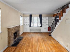 141-32 Grand Central Parkway, Briarwood NY 11435