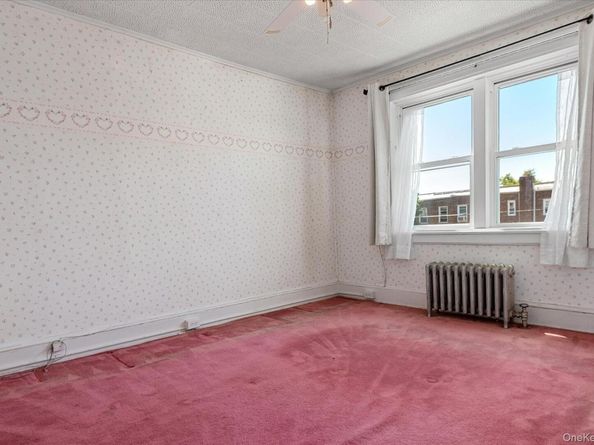 64-22 79th Street, Middle Village NY 11379