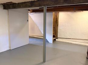 64-22 79th Street, Middle Village NY 11379