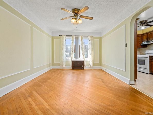 64-22 79th Street, Middle Village NY 11379