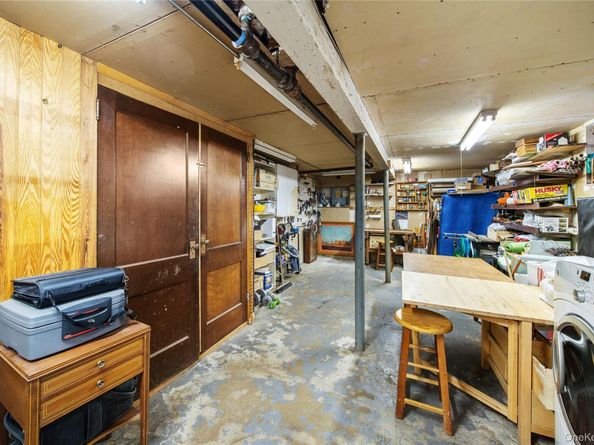 7830 64th Lane, Glendale NY 11385