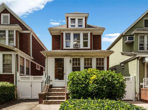 7830 64th Lane, Glendale NY 11385