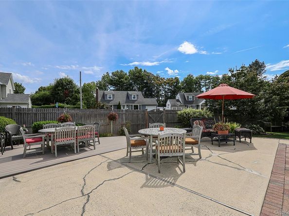 22 Colonial Drive, Farmingdale NY 11735