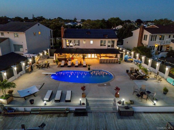 3600 Bertha Drive, Baldwin Harbor NY 11510