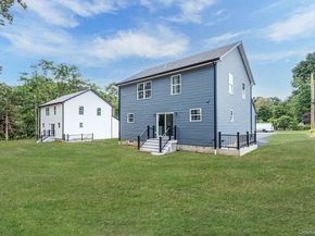 37 Lakeview Drive, Middle Island NY 11953