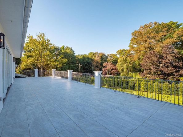 7 Carlton Road, Bronxville NY 10708