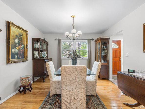 2 Rockledge Road, Bronxville NY 10708