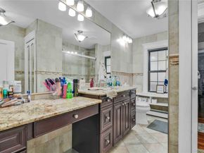 16008 12th Road, Beechhurst NY 11357