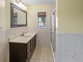 412 37th Street 1 Family House, Lindenhurst NY 11757