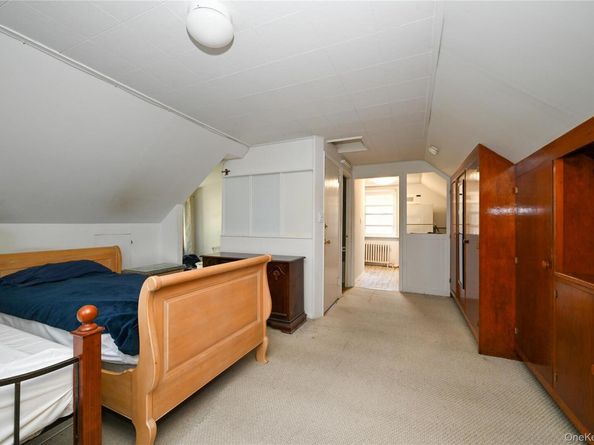 16471 Underhill Avenue, Flushing NY 11365