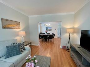 32 Beechwood Street, Farmingdale NY 11735