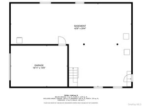7 Corwin Lane, Hampton Bays NY 11946