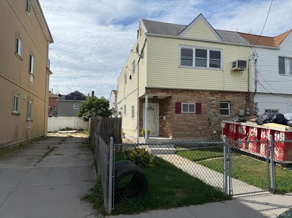 14-11 Chandler Street, Far Rockaway NY 11691