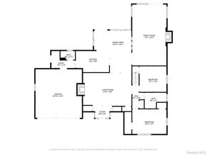 173 Tahlulah Lane, West Islip NY 11795