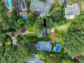 74 Tuscarora Drive, Centerport NY 11721
