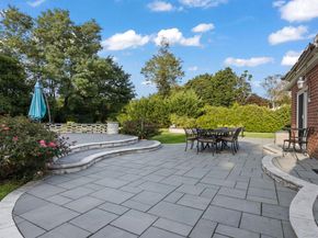 137 Burr Rd, East Northport NY 11731