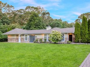 195 Lake Pointe Circle 195, Middle Island NY 11953