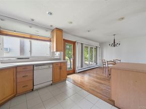 2986 Valley Road, Wantagh NY 11793