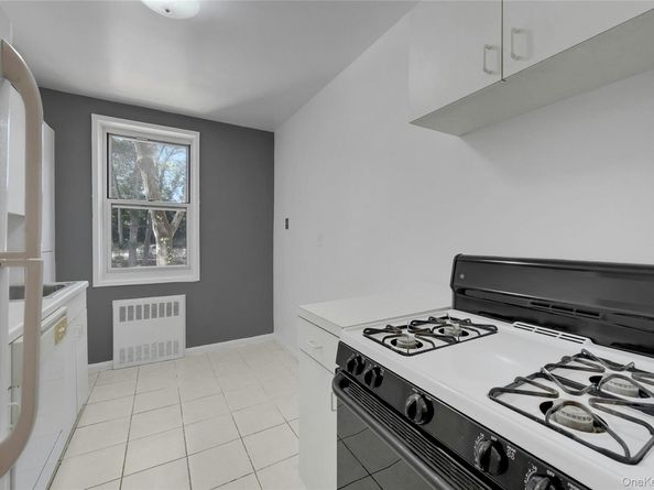 5 Sadore Lane 3S, Yonkers NY 10710