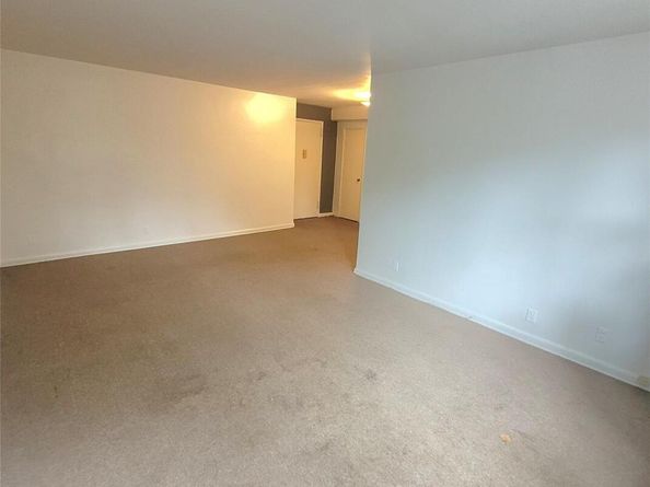 5 Sadore Lane 3S, Yonkers NY 10710