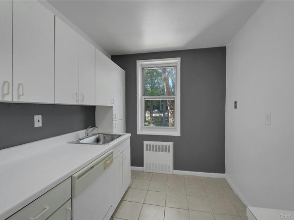 5 Sadore Lane 3S, Yonkers NY 10710