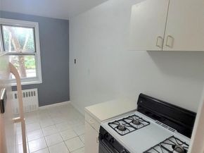 5 Sadore Lane 3S, Yonkers NY 10710
