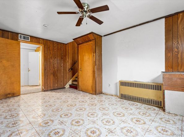 36 Gusto Lane, Roosevelt NY 11575