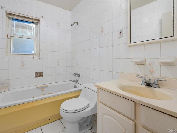 36 Gusto Lane, Roosevelt NY 11575
