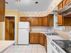 36 Gusto Lane, Roosevelt NY 11575